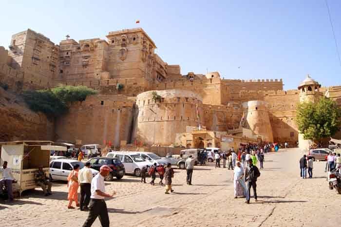 Bikaner → Jaisalmer (335 km, environ 5 h 30)