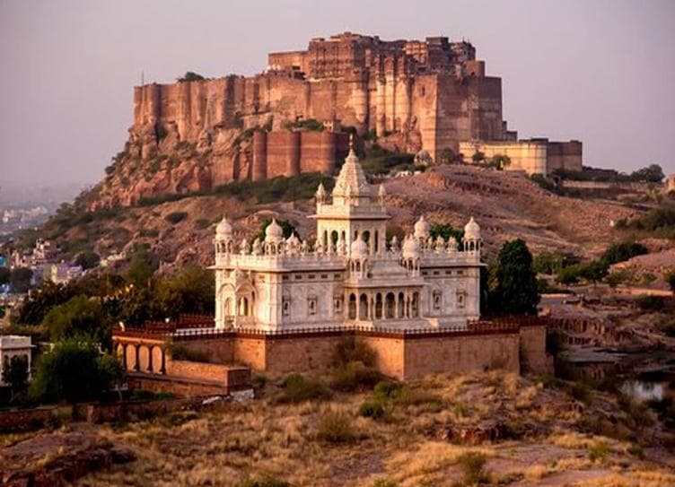 Jaisalmer → Jodhpur (285 km, environ 5 h)